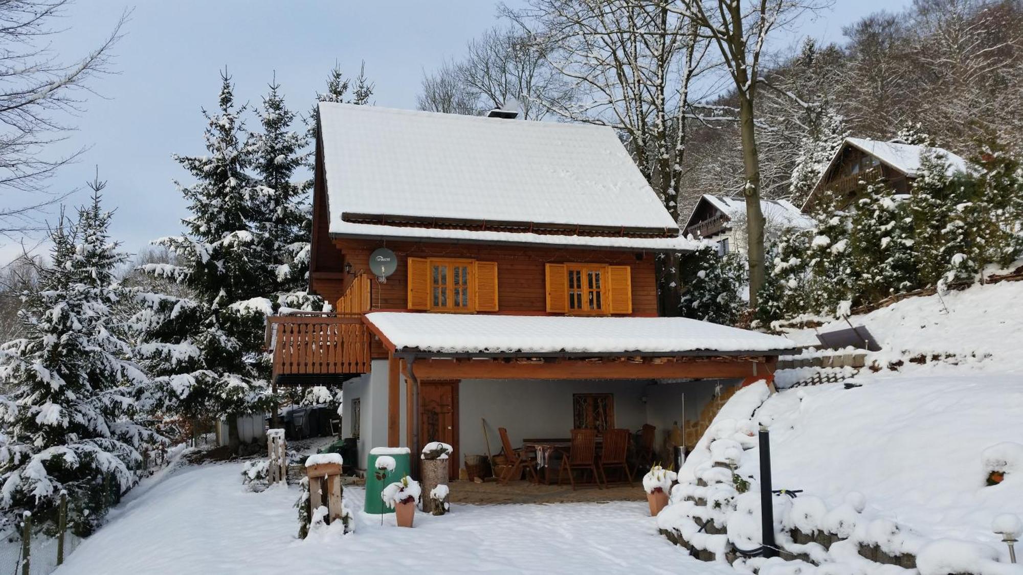 Ferienhaus Sonnenblick Entspannung Mit Sauna Kamin Und Balkon Sonneberg Exterior foto